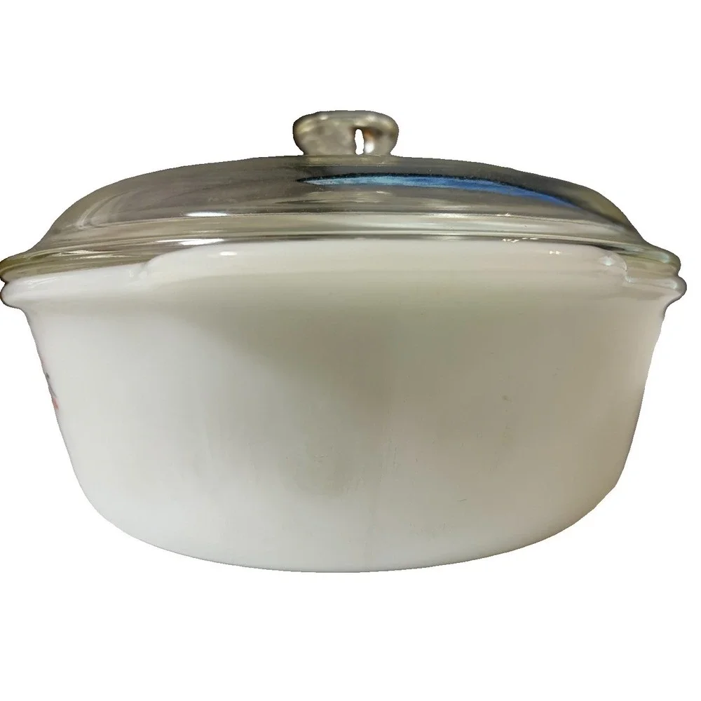 Pyrex beautiful vintage